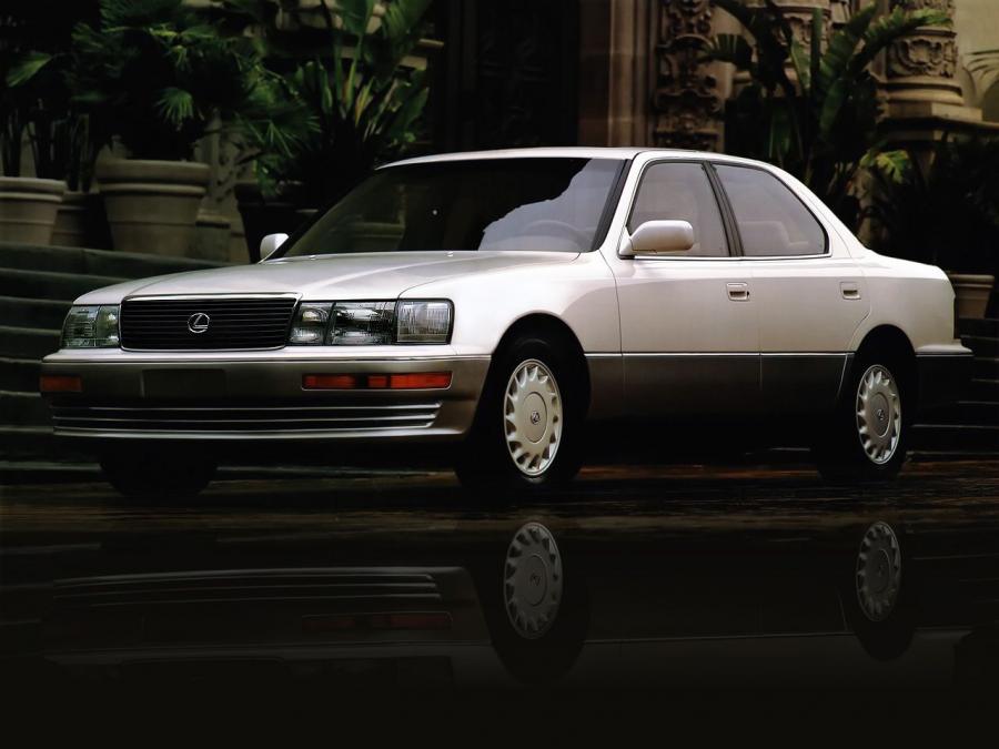  Lexus LS400 (UCF10) 1989 года  (NA) (фото 3 из 30)